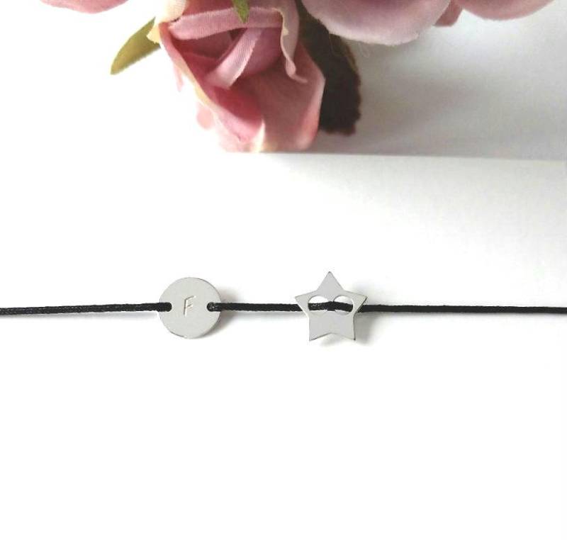 925 Sterling Silber Armband " Little Star/Stern Plättchen Gravur Initiale Personalisiert Dot Filigran Zart Nylonband von SchmuckesGretchen