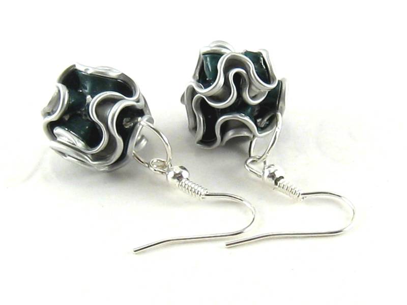 Ohrringe Nespresso Grün Silber Kugeln Upcycling Recycling Meergrün Kaffeekapseln Rund Leicht von SchmuckesZierwerk