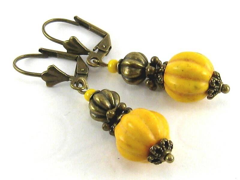 Ohrringe Orient Gelb Bronze Sonnengelb Knallgelb Vintage Romantisch Indisch Orientalisch Boho Hippie Kürbisperlen von SchmuckesZierwerk