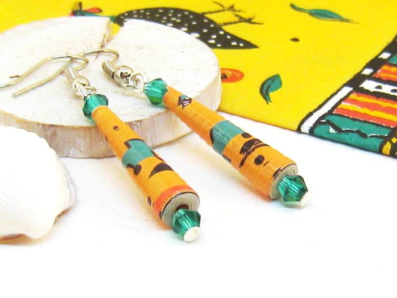 Ohrringe Papier Orange Smaragd Grün Silber Upcycling Recycling Papierschmuck Papierohrringe Papierperle Lang Schmal Knallig Witzig Ohrringe Papier Orange Smaragd Grün Silber Upcycling Recycling Papierschmuck Papierohrringe Papierperle Lang Schmal Knallig Witzig von SchmuckesZierwerk