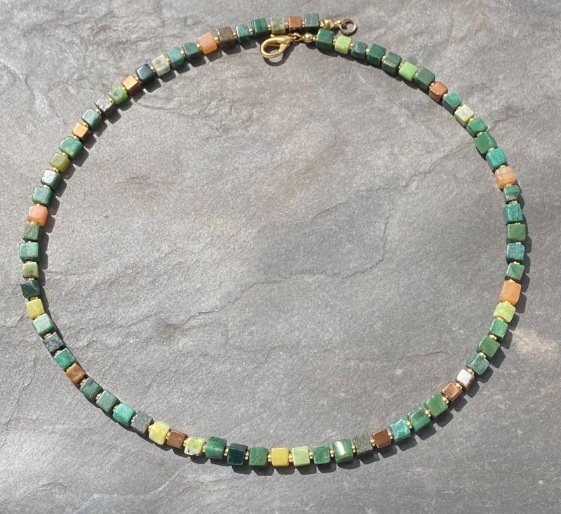 Edelsteinkette Aus Würfelmix von SchmuckesausDraht