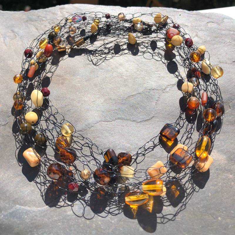 Häkelkette Glasperlen Edel Häkelkette Glasperlen Edel von SchmuckesausDraht