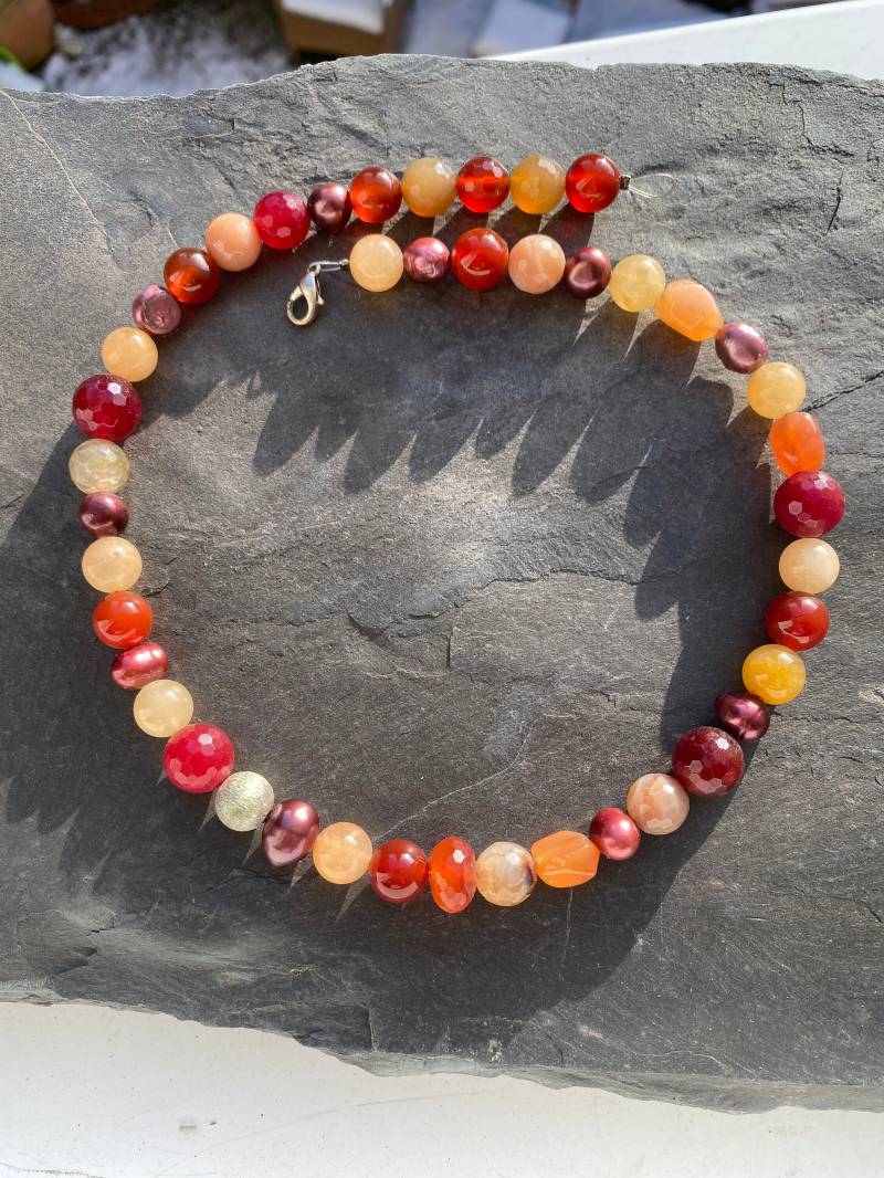 Halskette Edelsteinmix von SchmuckesausDraht