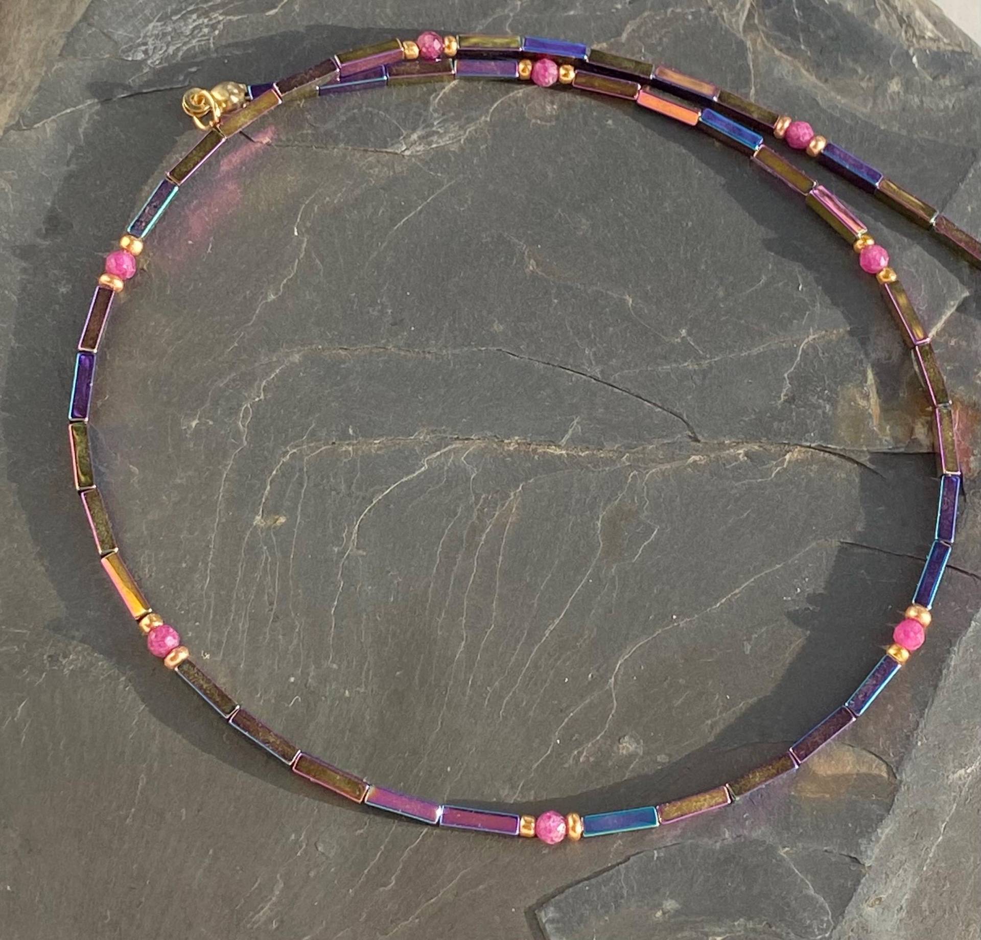 Hematit Und Turmalin von SchmuckesausDraht