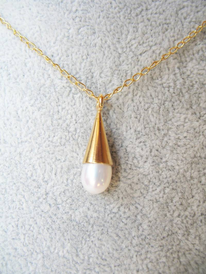 Gliederkette Goldfilled Mit Perlenanhänger von Schmuckgewerk