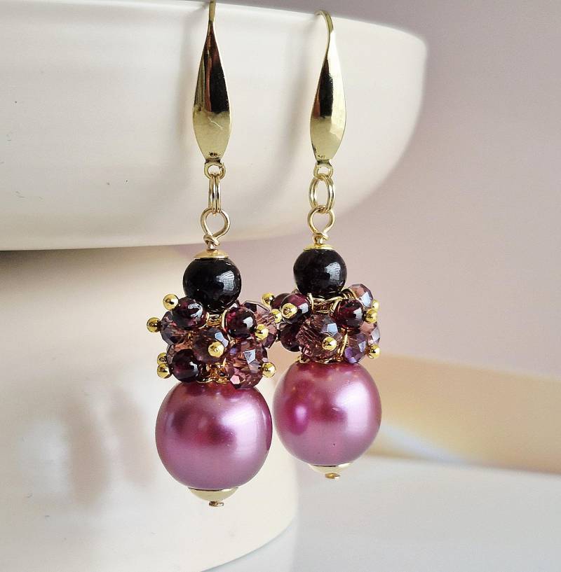 Elegante Ohrringe Mit Granat Perlen - Statement Schmuck Beere, Cluster Kronleuchter Hängeohrringe, Luxuriöser Bohostil von SchmuckkatzeDE