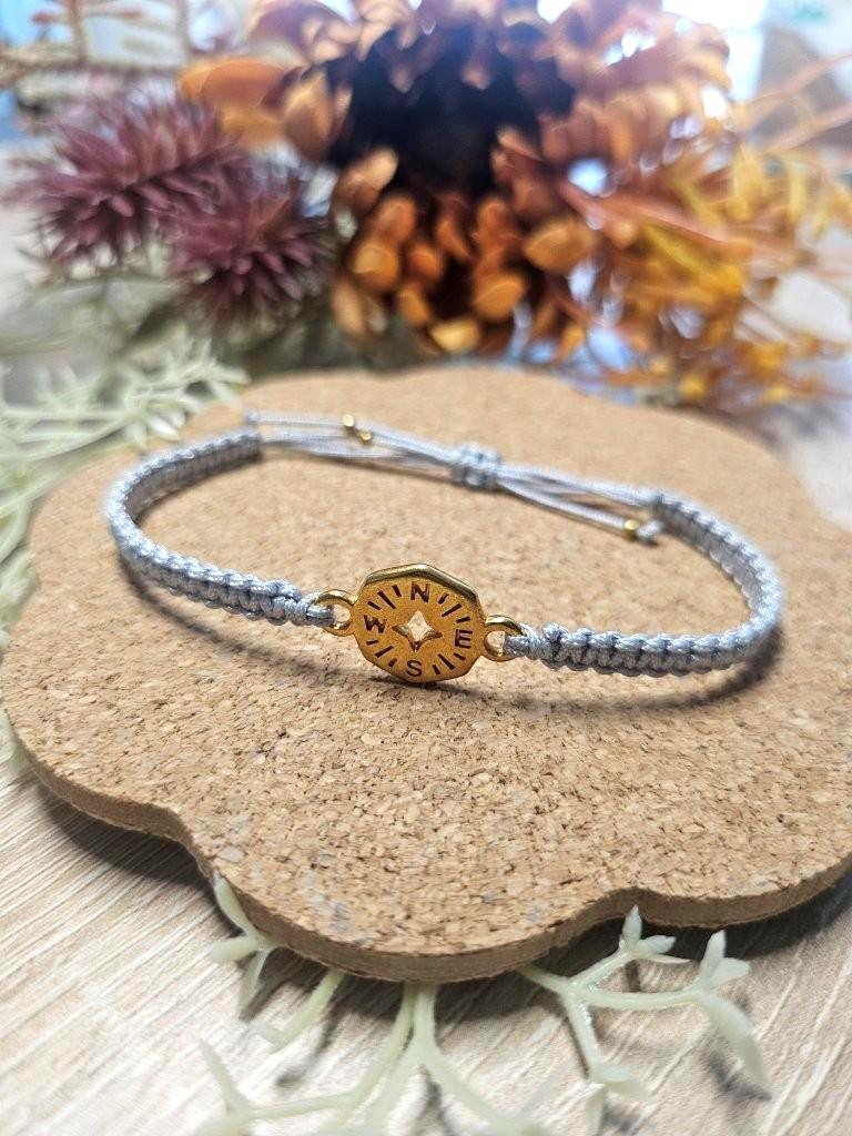 Makramee Armband | Kompass Gold Handgeknüpft Makramee Armband | Kompass Gold Handgeknüpft von Schmuckkistal