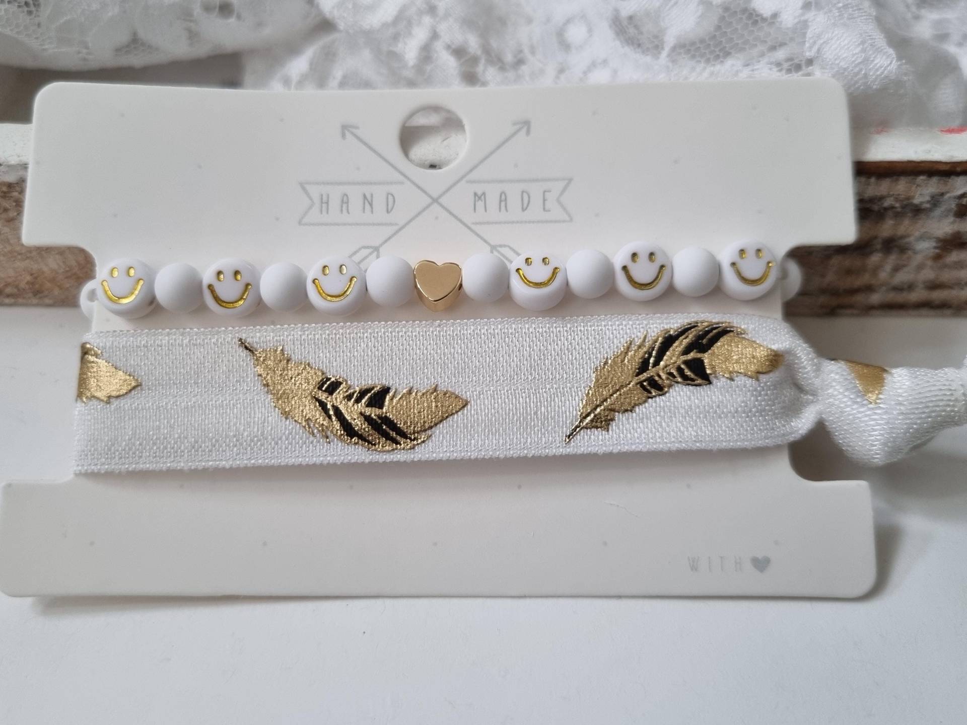 Smiley Armband Mit Feder/2Er Set Geschenk Für Frauen Freundin Geschenkset von Schmuckmariechen