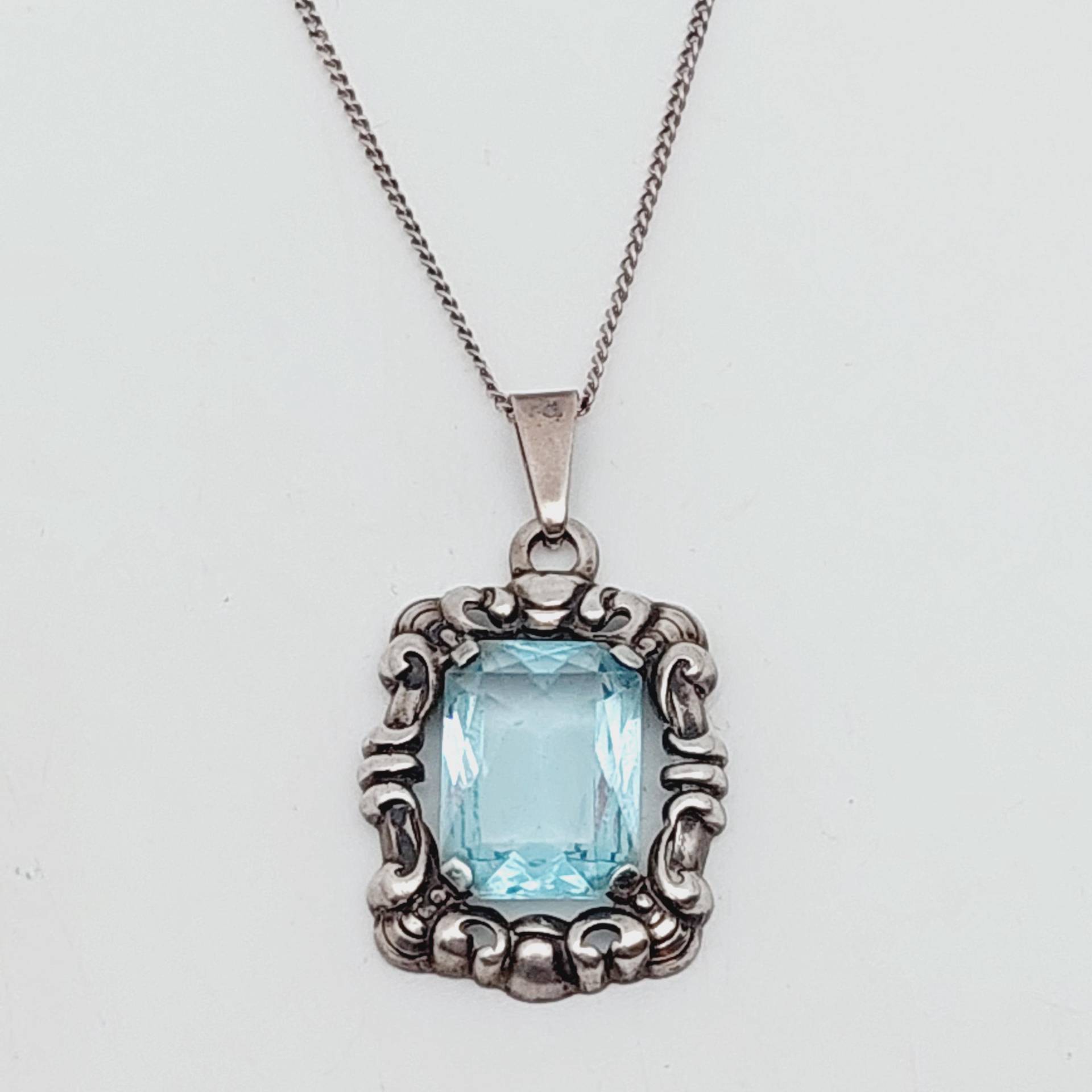 3, 6 cm Großer Schöner Antiker Silber Anhänger Mit Kette Jugendstil Hellblau Geschliffener Aquamarin Farbend Kettenanhänger Geschenk Für Sie von SchmuckparadiesShop