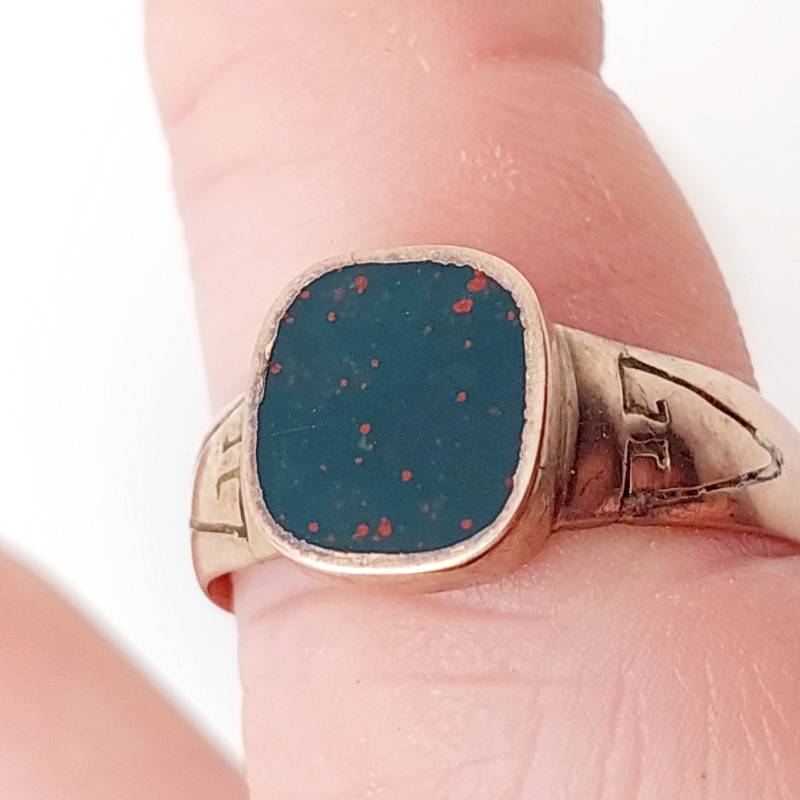 333Er Gold Ring Herren Siegelring Heliotrop Echt Goldschmuck Antiker Blutjaspis Größe 27 Us 12 von SchmuckparadiesShop
