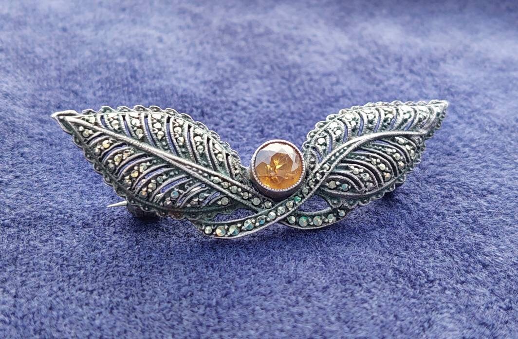 Anrike 800Er Silber Brosche Markasiten Jugendstil Antikschmuck Gelber Stein von SchmuckparadiesShop