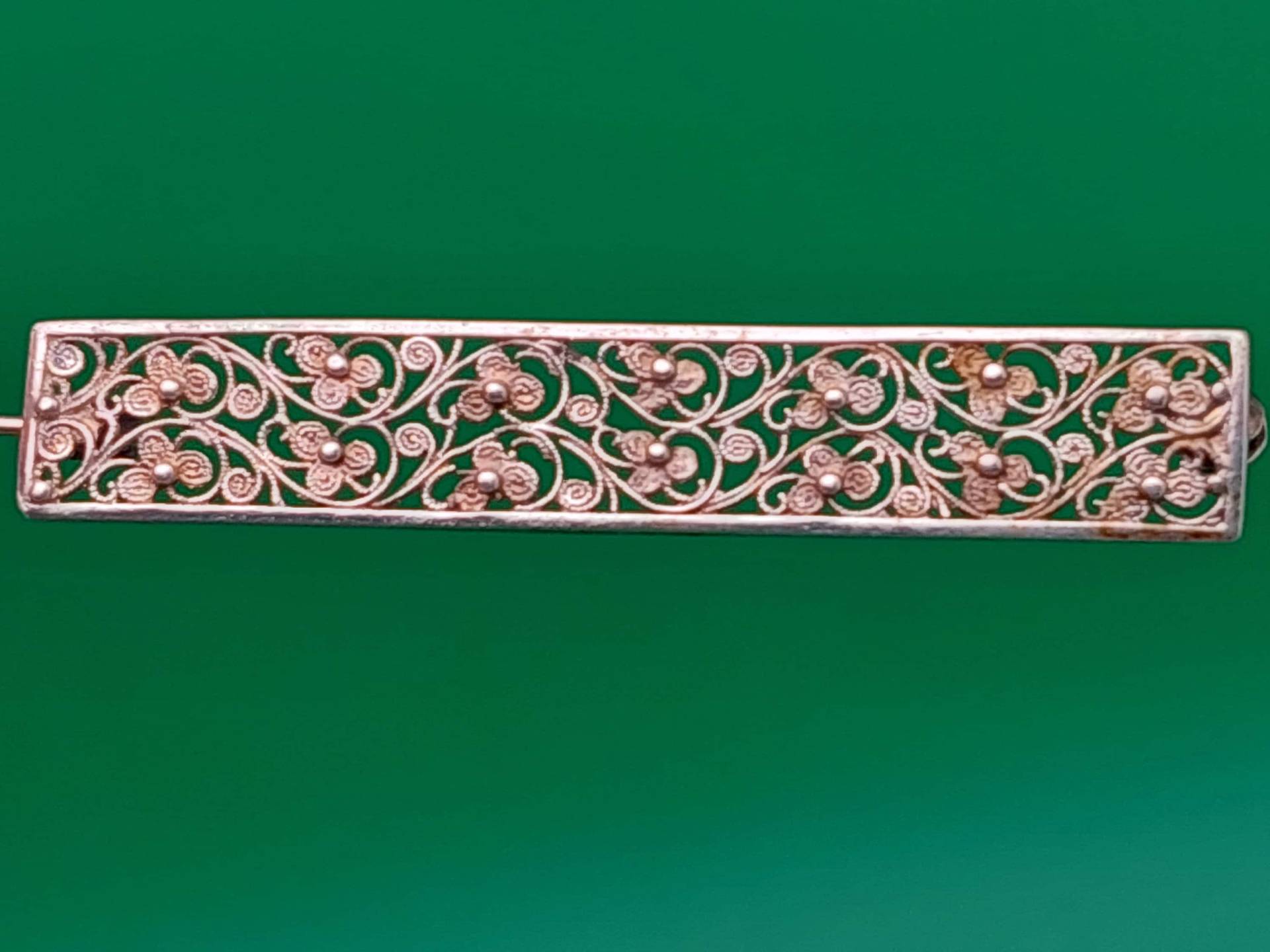 Antike 835 Silber Brosche Stabbrosche Rocaillen Jugendstil Filigrane Blumen Muster von SchmuckparadiesShop