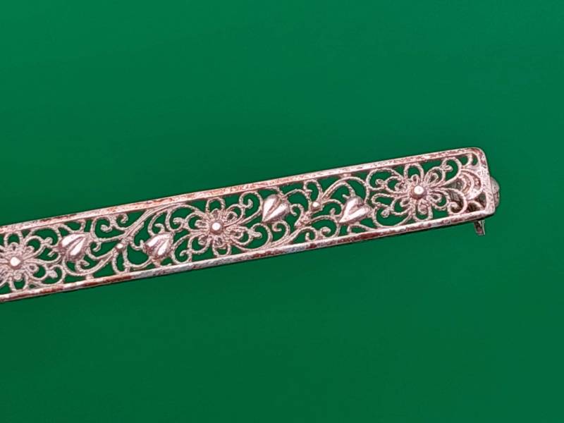 Antike 835 Silber Brosche Stabbrosche Rocaillen Jugendstil Filigrane Blumen Muster von SchmuckparadiesShop