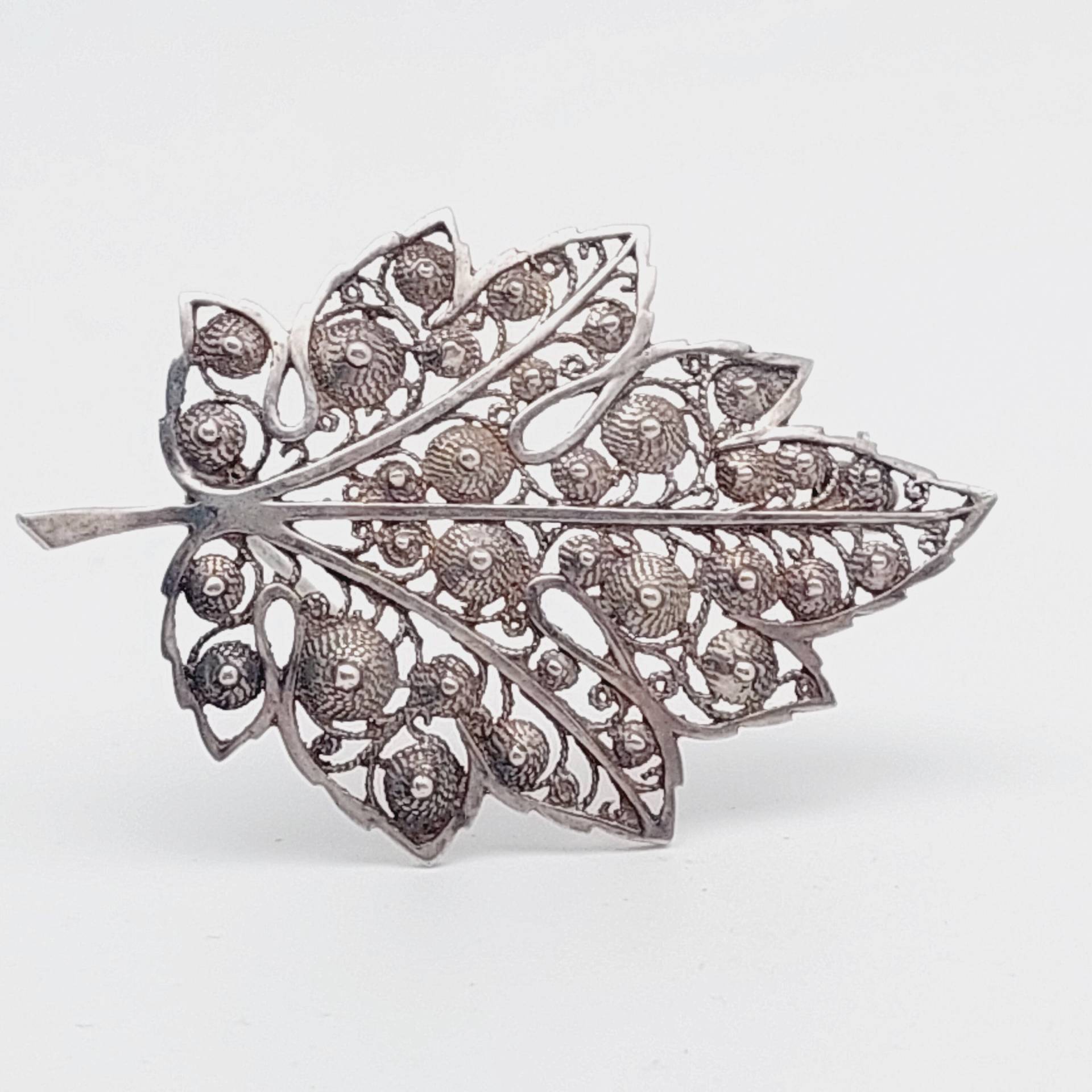 Antike 835 Silber Stabbrosche Brosche Blatt Filigranschmuck Schmuck von SchmuckparadiesShop