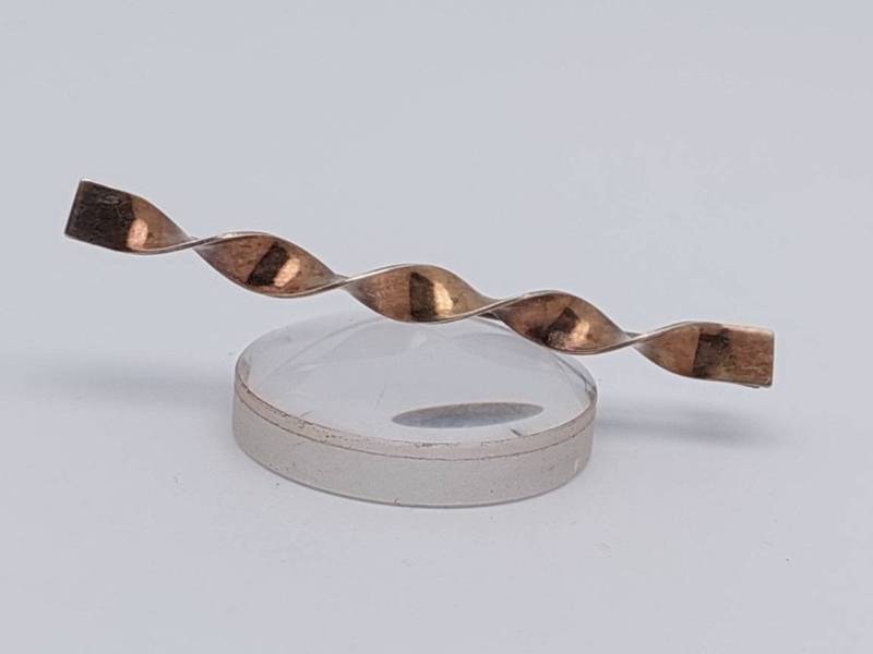 Antike 900Er Silber Brosche Stabbrosche Wellenmuster von SchmuckparadiesShop