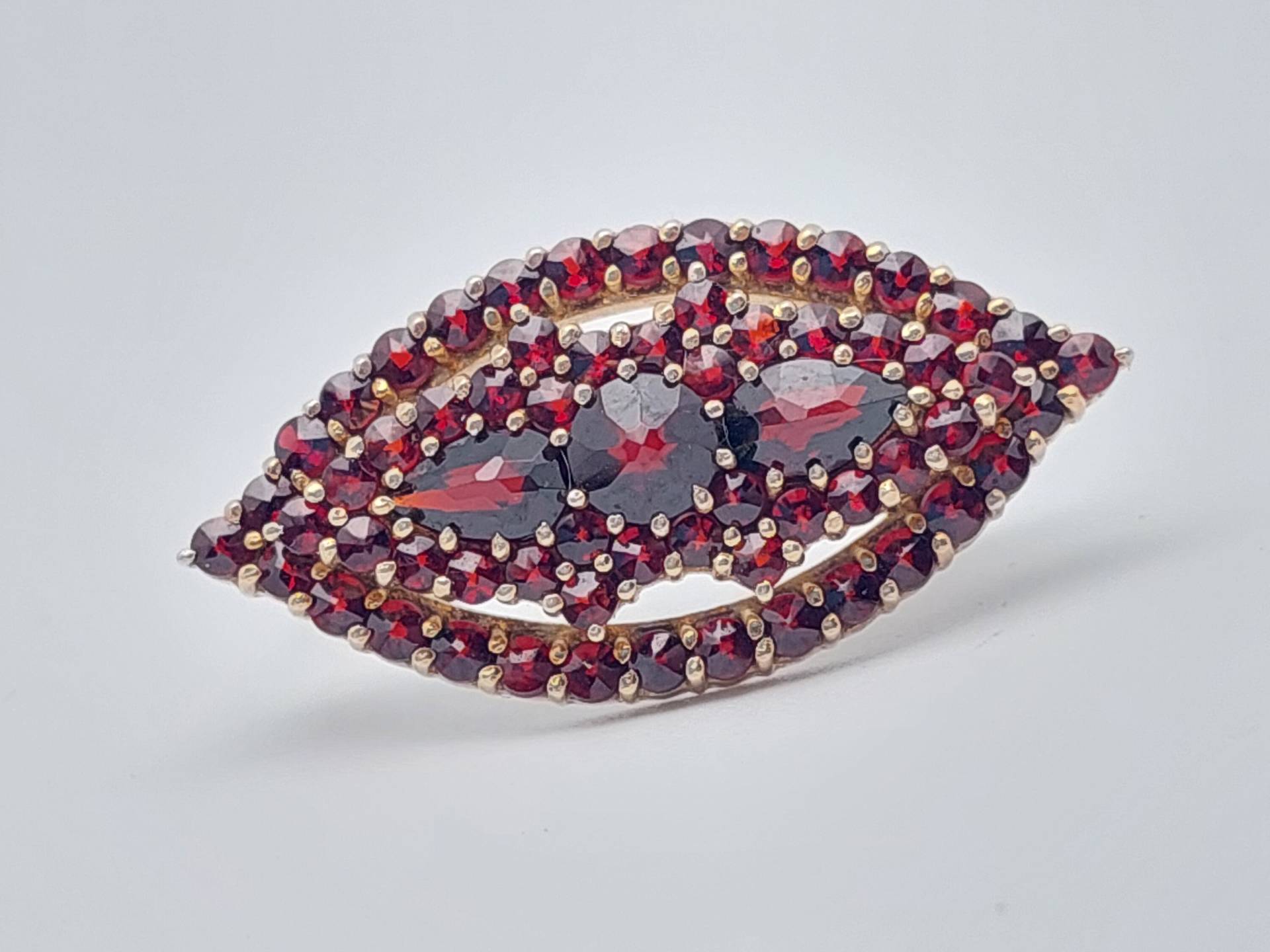 Antike Brosche Mit Granat Steinen 925Er Silber Vergoldet Schmuck Granatsteine von SchmuckparadiesShop