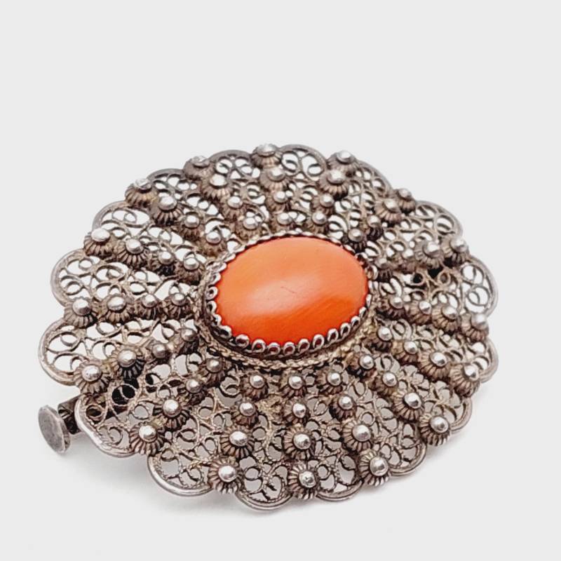 Antike Filigrane Jugendstil 800Er Silber Brosche Filigranschmuck Koralle Art Nouveau Schmuckstück von SchmuckparadiesShop