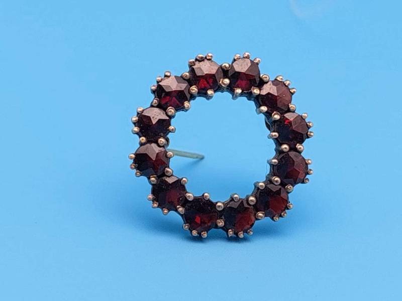 Antike Norm Gold Brosche Jugendstil Mit Granat Steinen von SchmuckparadiesShop