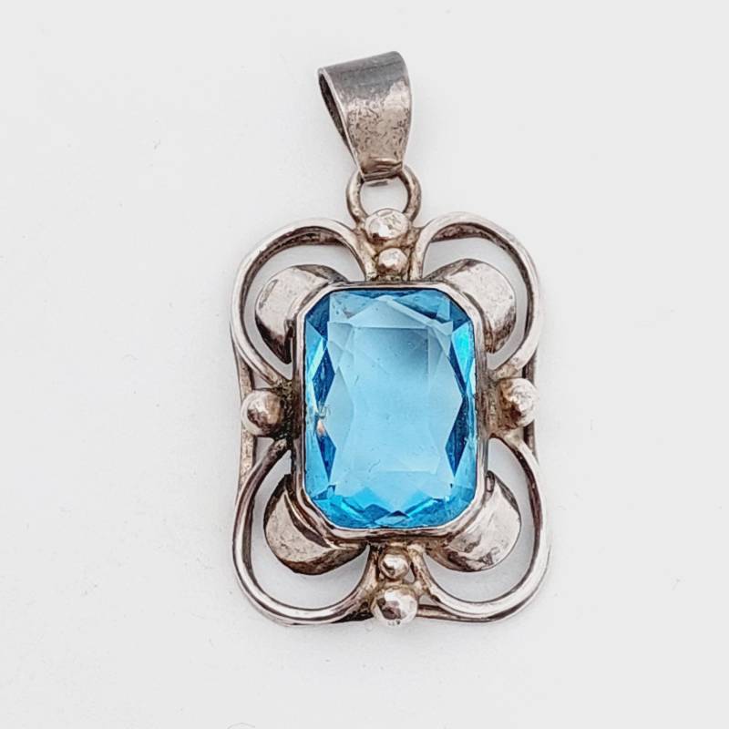 Antiker 800Er Silber Anhänger Art Deco Mit Blauem Stein Aquamarin Farbend Antiker 800Er Silber Anhänger Art Deco Mit Blauem Stein Aquamarin Farbend von SchmuckparadiesShop