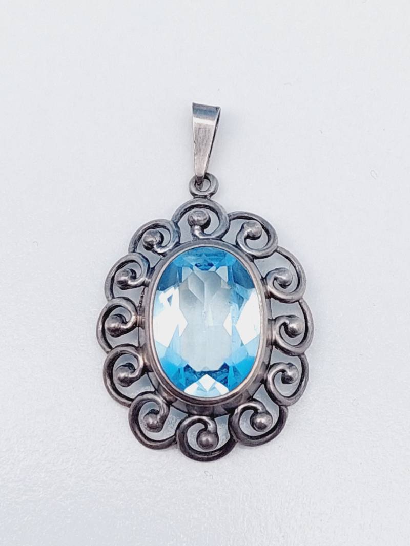 Antiker 835Er Silber Anhänger Jugendstil Mit Blauem Stein Aquamarin Farbe Antiker 835Er Silber Anhänger Jugendstil Mit Blauem Stein Aquamarin Farbe von SchmuckparadiesShop