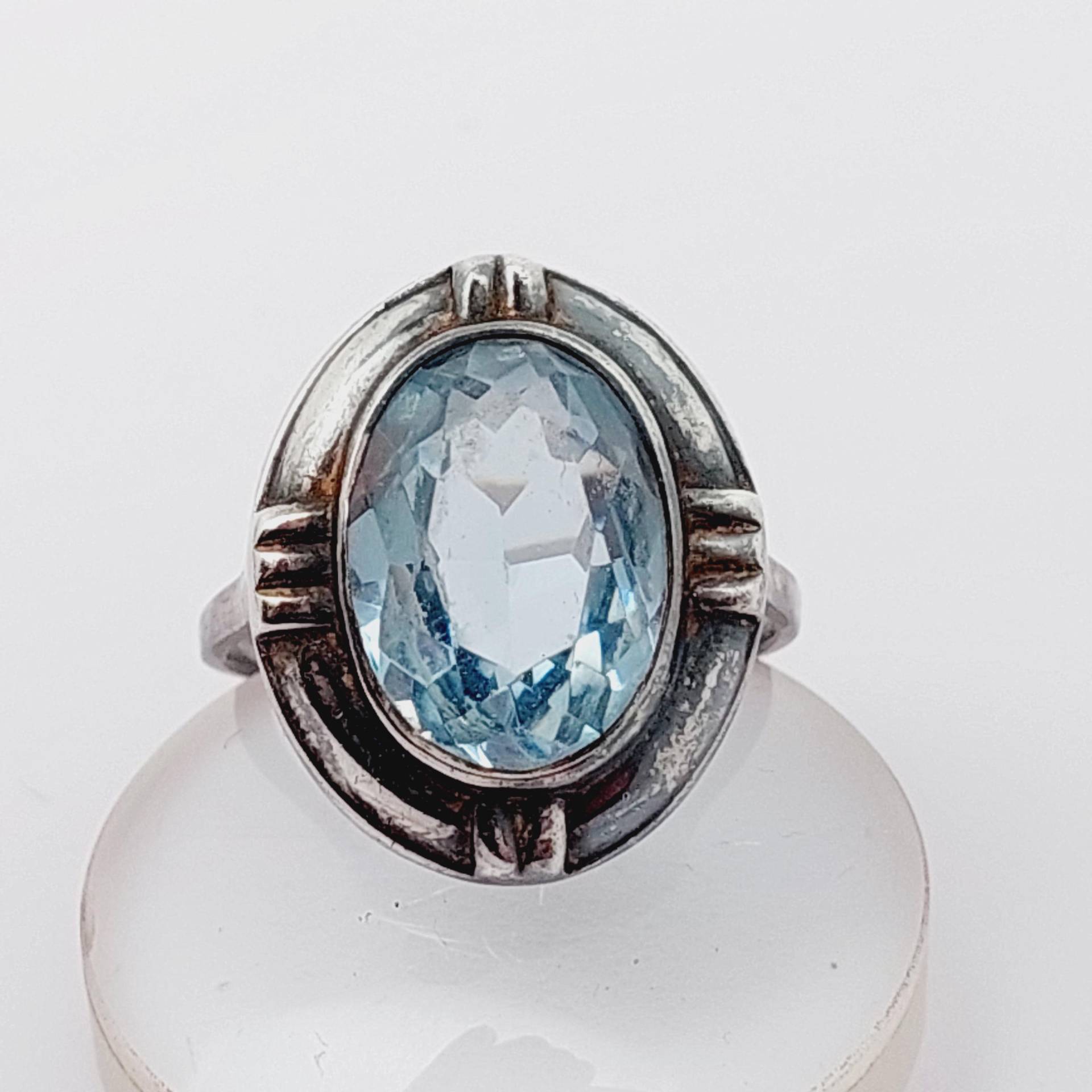 Antiker 835Er Silber Art Deco Ring Mit Blauem Stein Aquamarin Farbend Gr 17 Us 8 Antiker 835Er Silber Art Deco Ring Mit Blauem Stein Aquamarin Farbend Gr 17 Us 8 von SchmuckparadiesShop
