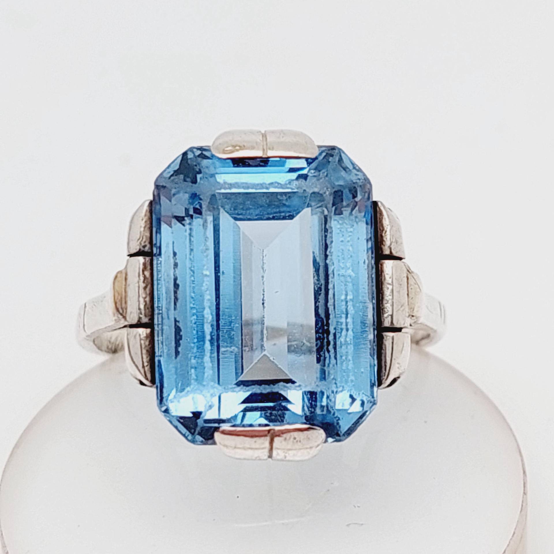 Antiker 835Er Silber Artdeco Ring Mit Blauem Stein Aquamarin Farbend Gr 17 Us 8 Antiker 835Er Silber Artdeco Ring Mit Blauem Stein Aquamarin Farbend Gr 17 Us 8 von SchmuckparadiesShop