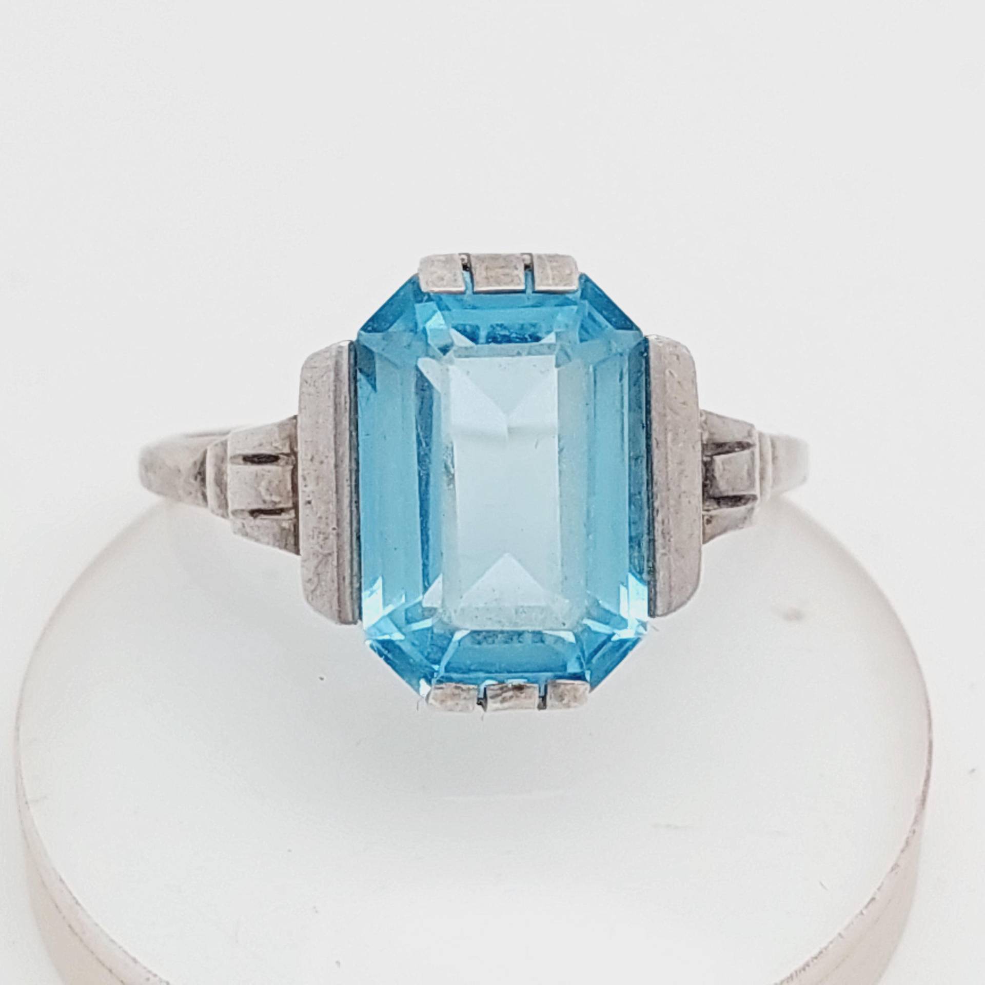 Antiker 835Er Silber Ring Aquamarin Farbender Stein Hellblau Antiker Schmuck Ringgrösse 19 Us 8 1/2 Antiker 835Er Silber Ring Aquamarin Farbender Stein Hellblau Antiker Schmuck Ringgrösse 19 Us 8 1/2 von SchmuckparadiesShop