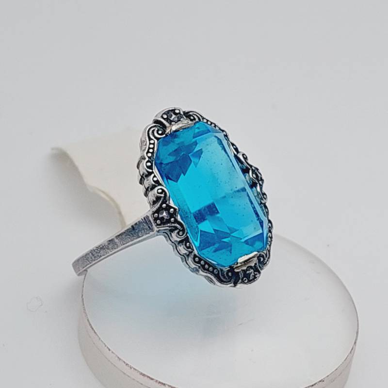 Antiker 925Er Silber Jugendstil Ring Mit Blauem Stein Aquamarin Farbend Gr 14 Us 7 Antiker 925Er Silber Jugendstil Ring Mit Blauem Stein Aquamarin Farbend Gr 14 Us 7 von SchmuckparadiesShop