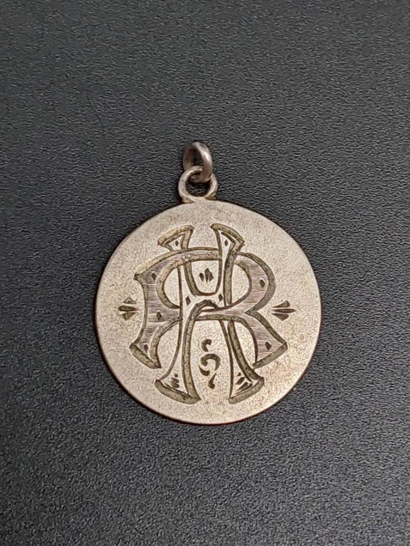 Antiker Anhänger Monogramm Hr Rh Silberanhänger Bettelarmband Antiker Anhänger Monogramm Hr Rh Silberanhänger Bettelarmband von SchmuckparadiesShop