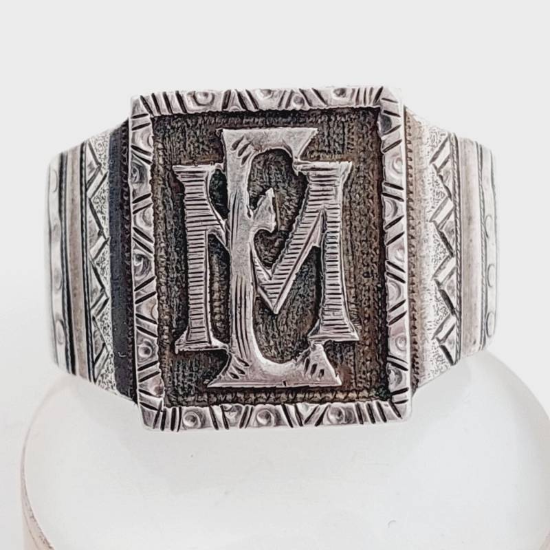 Antiker Siegelring Silber Herrenring Initialen Em Me Antiker Schmuck Gr. 24 Us 11 2/3 von SchmuckparadiesShop