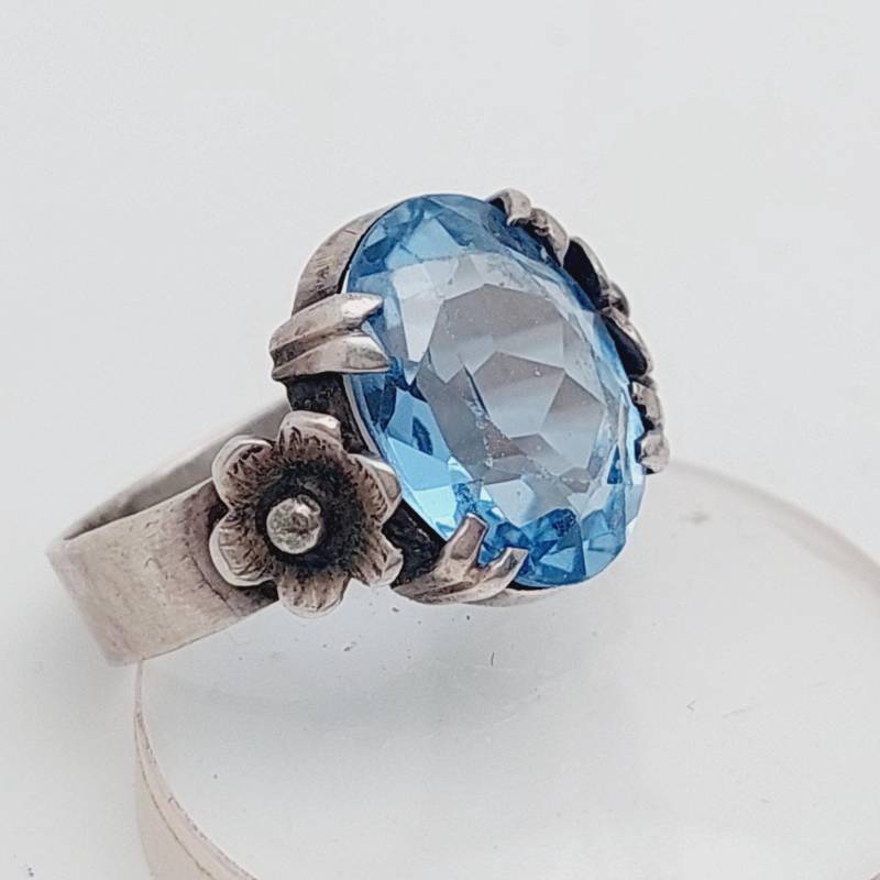 Antiker Silber Ring Aquamarin Farbender Stein Hellblau Antiker Schmuck Gr 15 Us 7 1/4 von SchmuckparadiesShop