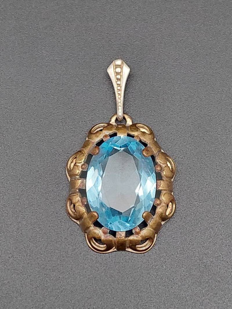 Antiker Vergoldeter Double Anhänger Geschliffener Blauer Glasstein Jugendstil Schmuck Antiker Vergoldeter Double Anhänger Geschliffener Blauer Glasstein Jugendstil Schmuck von SchmuckparadiesShop
