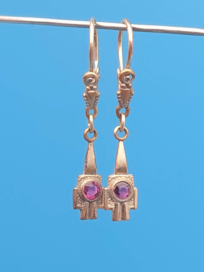 Art Deco Gold Double Ohrringe Ohrhänger Hängeohrringe Mit Granatsteinen Art Deco Gold Double Ohrringe Ohrhänger Hängeohrringe Mit Granatsteinen von SchmuckparadiesShop