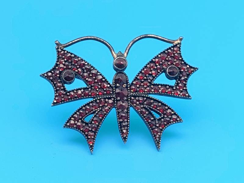 Biedermeier 900Er Silber Schmetterling Brosche Mit Granat Steinen Viktorianisch von SchmuckparadiesShop