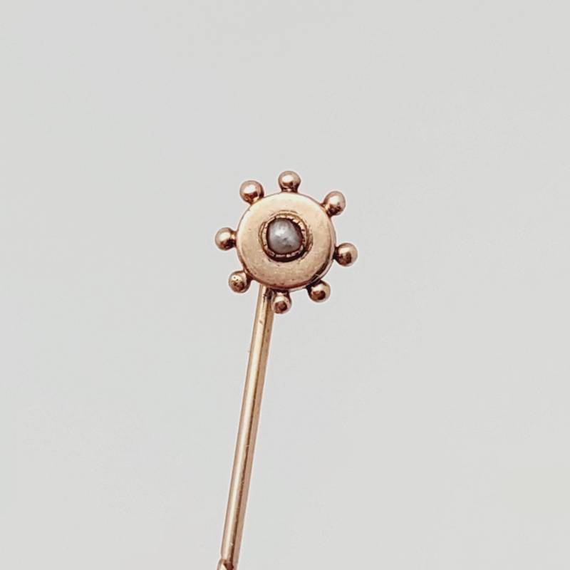 Biedermeier Krawattennadel Goldfarbe Tombak Anstecknadel Reversnadel Nadel Mit Saatperle Antik von SchmuckparadiesShop