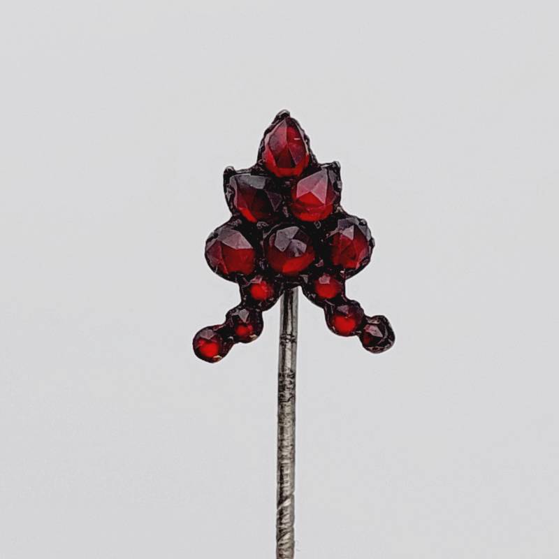 Biedermeier Krawattennadel Granat Goldfarbe Tombak Double Anstecknadel Reversnadel Nadel Mit Roten Stein Antik von SchmuckparadiesShop