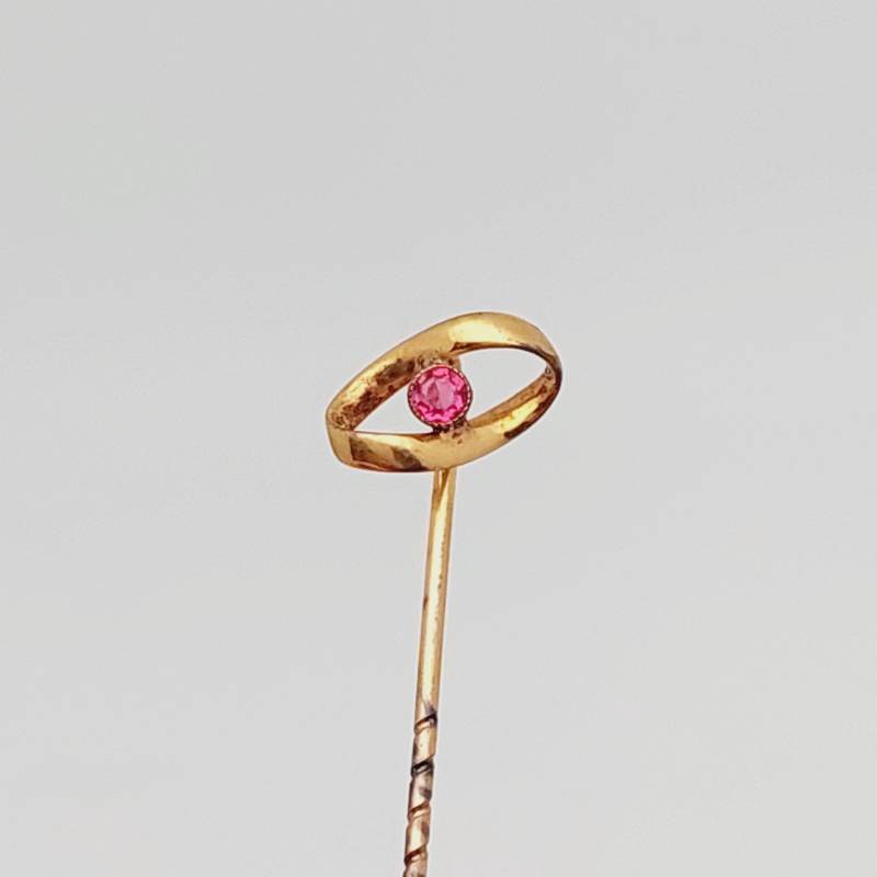 Biedermeier Krawattennadel Rot Goldfarbe Tombak Double Anstecknadel Reversnadel Biedermeier Krawattennadel Rot Goldfarbe Tombak Double Anstecknadel Reversnadel von SchmuckparadiesShop