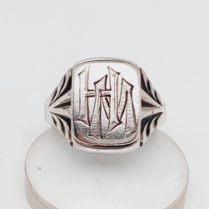 Gr 17 57 Antiker Siegelring 835Er Silber Herrenring Initialen Mh Hm Antiker Schmuck von SchmuckparadiesShop