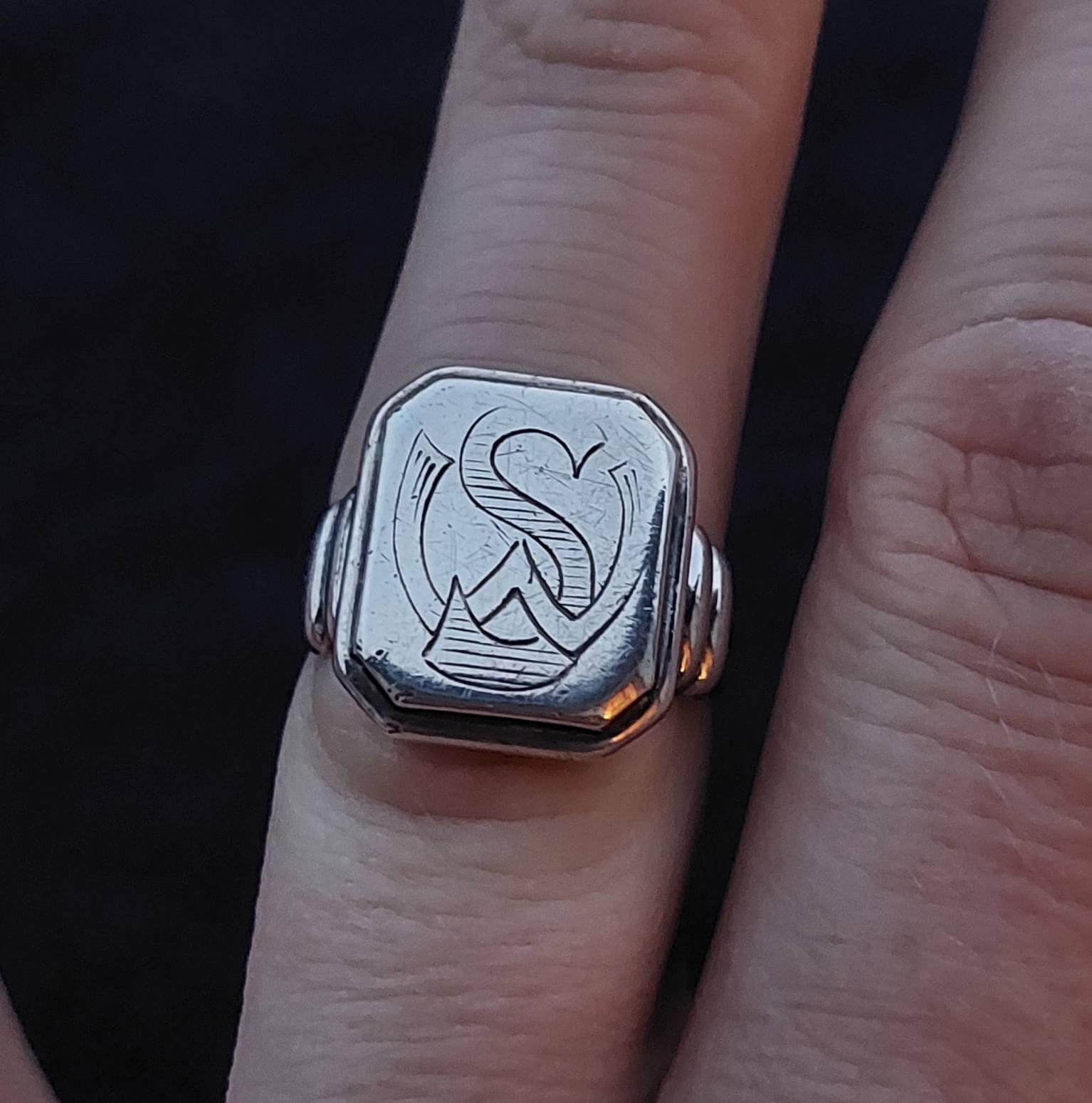 Gr 18 Sterling Silber Ring-Personalisierte Ringe-Monogramm Sw Ring-Buchstabe Ring-Initial Ring-Gravierter Ring-Damen Ring Gr 18 Sterling Silber Ring-Personalisierte Ringe-Monogramm Sw Ring-Buchstabe Ring-Initial Ring-Gravierter Ring-Damen Ring von SchmuckparadiesShop