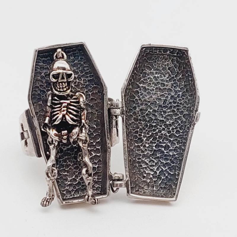 Gr 20 60 Vintage 925 Silber Herren Siegelring Sarg Skelett Giftring Art Deco Stil Ring von SchmuckparadiesShop