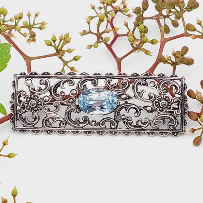 Schöne Antike 935Er Silber Brosche Jugendstil Aquamarin Farbender Blauer Stein Schöne Antike 935Er Silber Brosche Jugendstil Aquamarin Farbender Blauer Stein von SchmuckparadiesShop