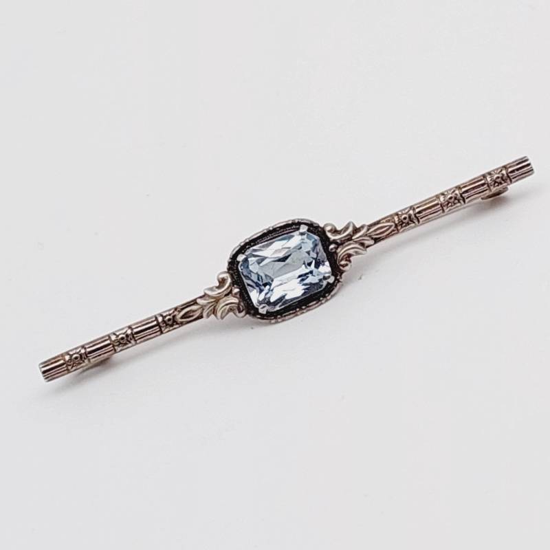 Schöne Antike Silber Brosche Aquamarin Farbender Blauer Stein Trachtenschmuck Schöne Antike Silber Brosche Aquamarin Farbender Blauer Stein Trachtenschmuck von SchmuckparadiesShop