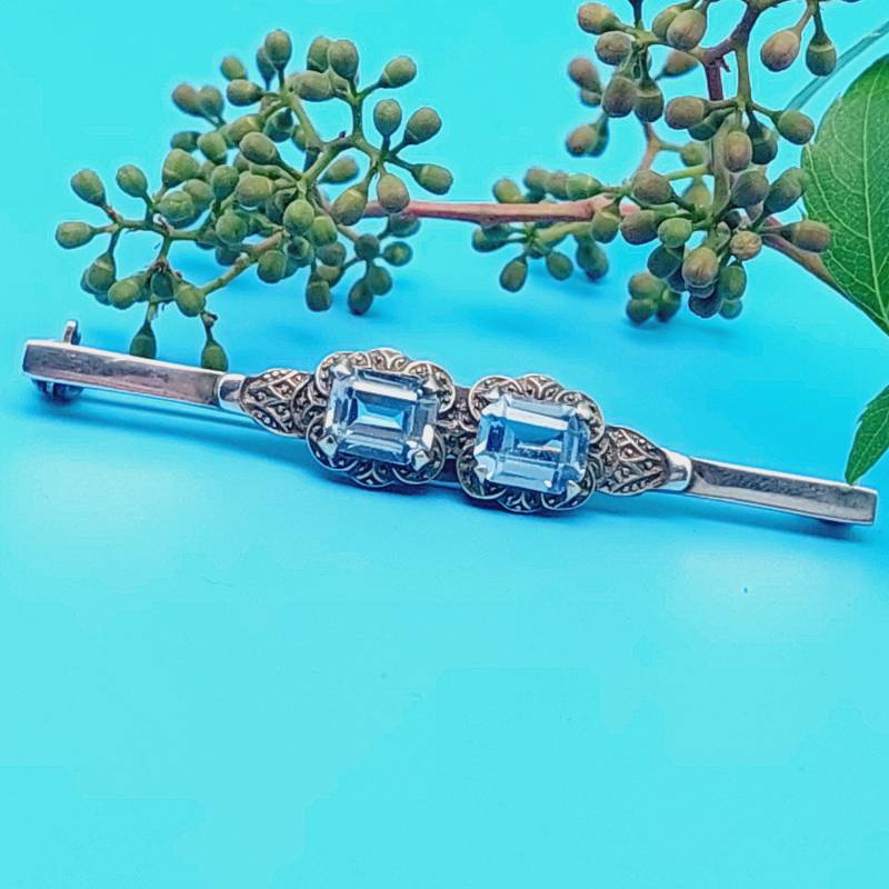 Schöne Antike Silber Stabbrosche Hell Blauer Stein Jugendstil Brosche Schöne Antike Silber Stabbrosche Hell Blauer Stein Jugendstil Brosche von SchmuckparadiesShop