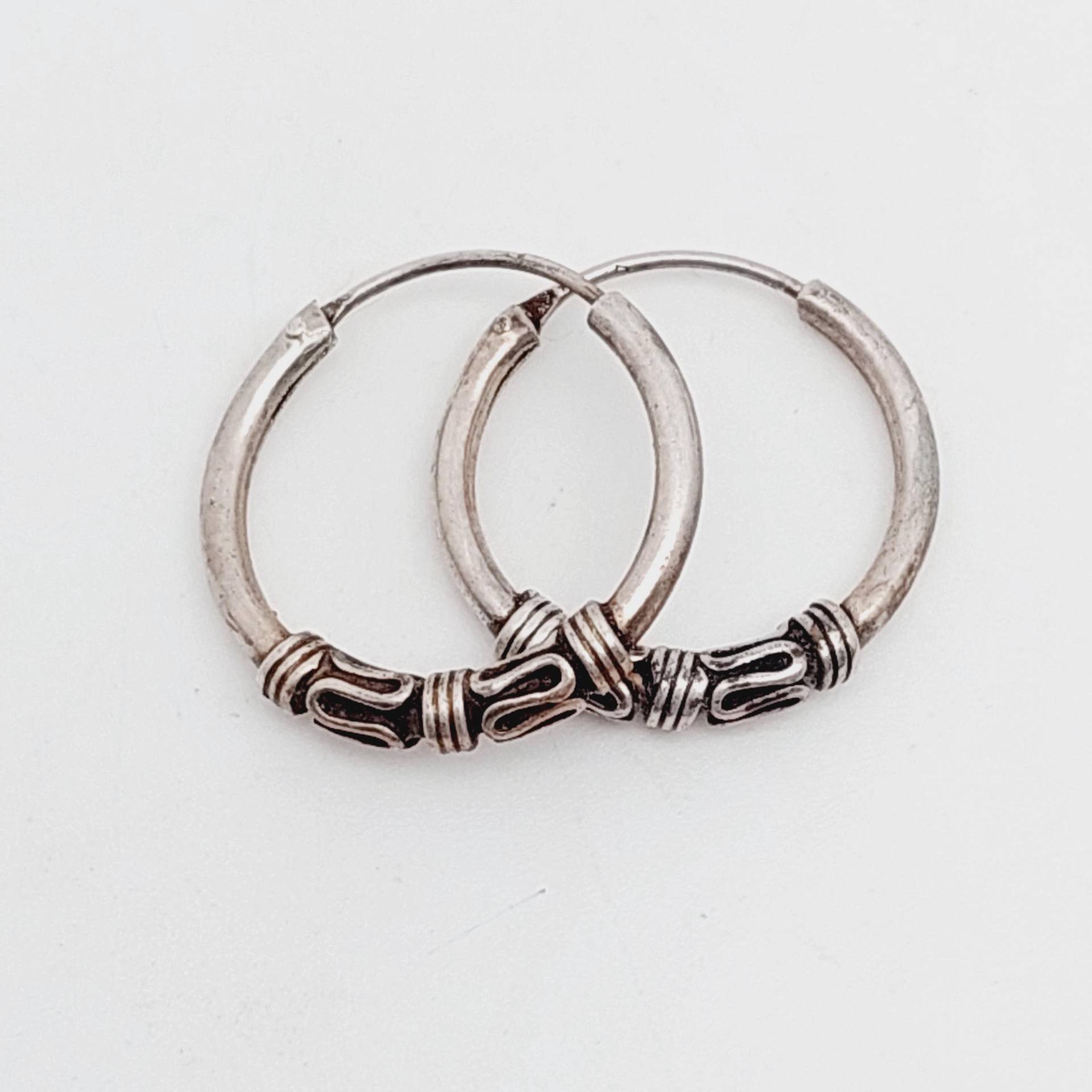 Sehr Schöne 925 Silber Creolen Ohrringe Balicreolen #bali10 von SchmuckparadiesShop