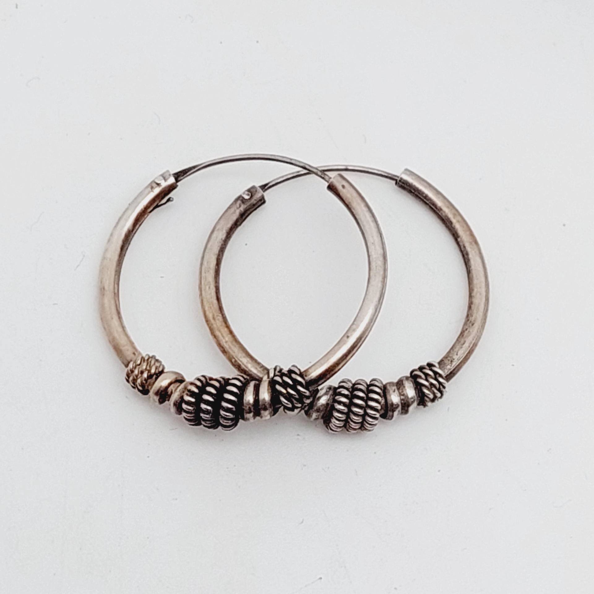 Sehr Schöne 925 Silber Creolen Ohrringe Balicreolen #bali20 von SchmuckparadiesShop