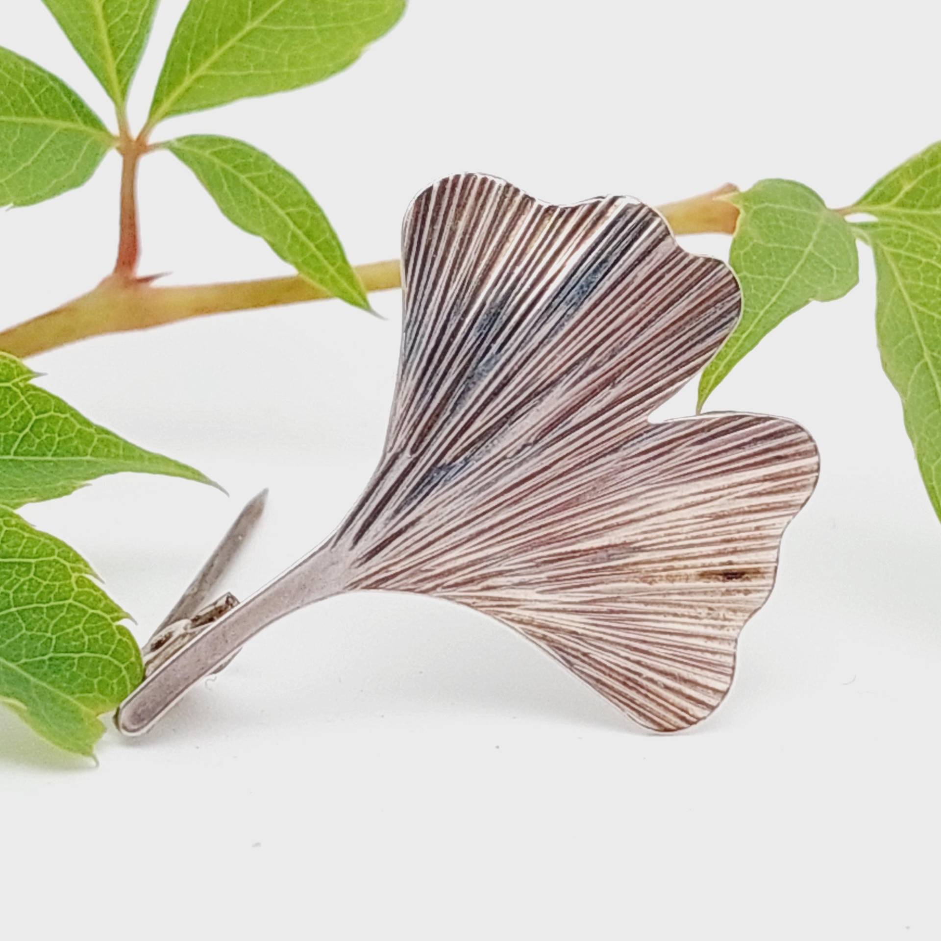 Vintage Silber Ginkgo Brosche 835Er Silberbrosche Weimar von SchmuckparadiesShop