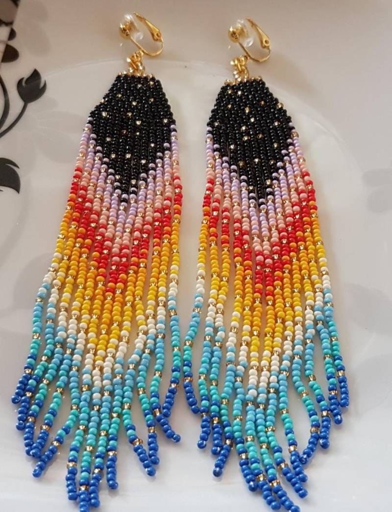 Lange Boho - Ohrclips Bunte Perlen Silikonpolster von Schmuckperle3000