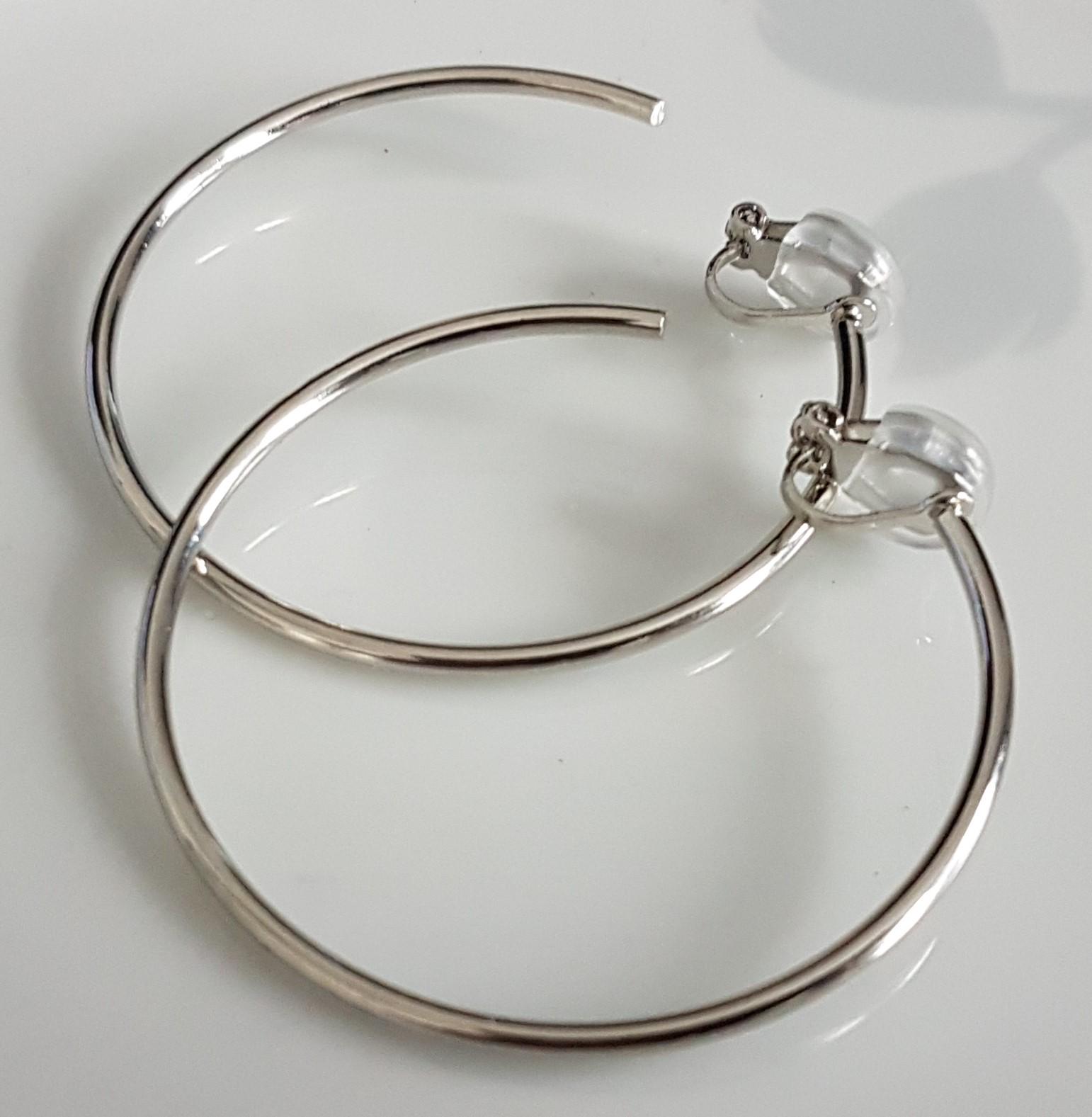 Ohrclips Creolen Silberfarben 6 cm+Silikonpolster von Schmuckperle3000