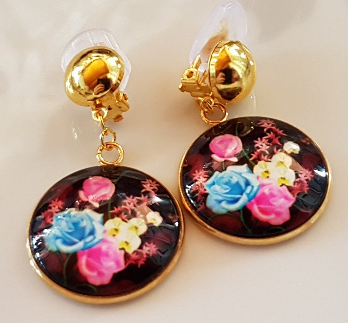 Ohrclips Glascabochons Mit Blumen von Schmuckperle3000