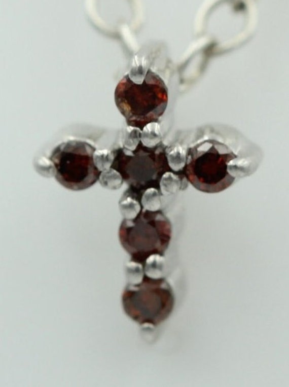 0, 072 Carat Roter Diamant Kreuzanhänger 925 Silber Collier Kette I2 - I3 Top von Schmucktime